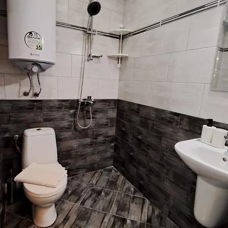 Apartment Luxury Hariton 5 *